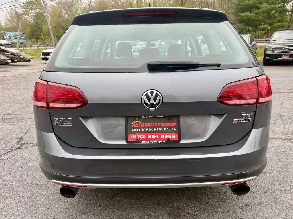 Used 2018 Volkswagen Golf Alltrack S AWD/4WD image 7