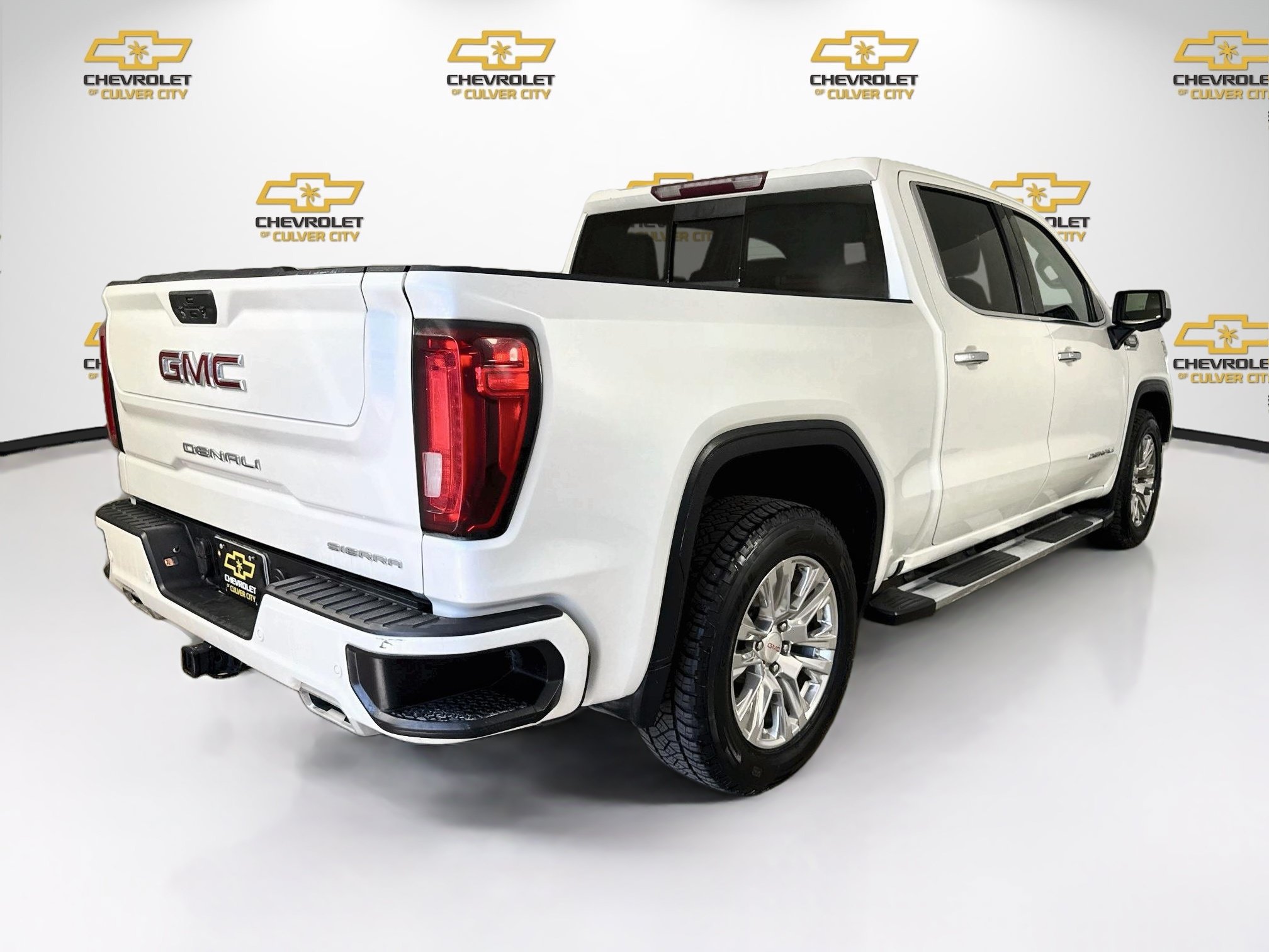 Used 2021 GMC Sierra 1500 Denali AWD/4WD image 8