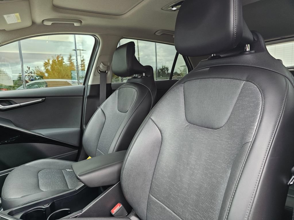Used 2023 Kia Niro Wave w/ Wave Preserve Package FWD image 25