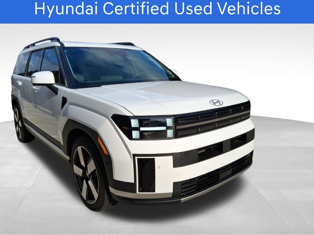 Used 2025 Hyundai Santa Fe Limited image 2