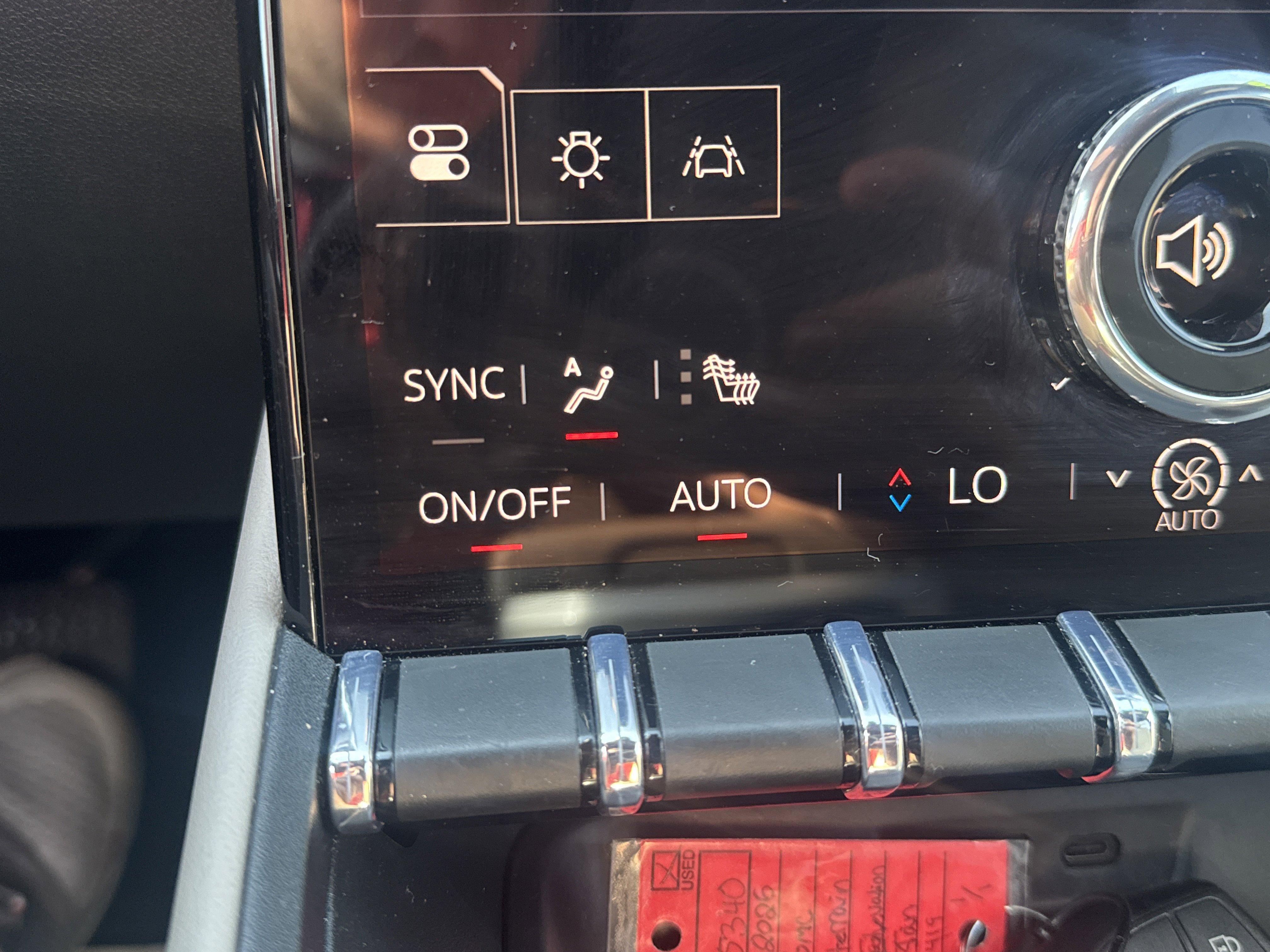 Used 2026 GMC Terrain Elevation w/ Elevation Premium Package AWD/4WD image 29