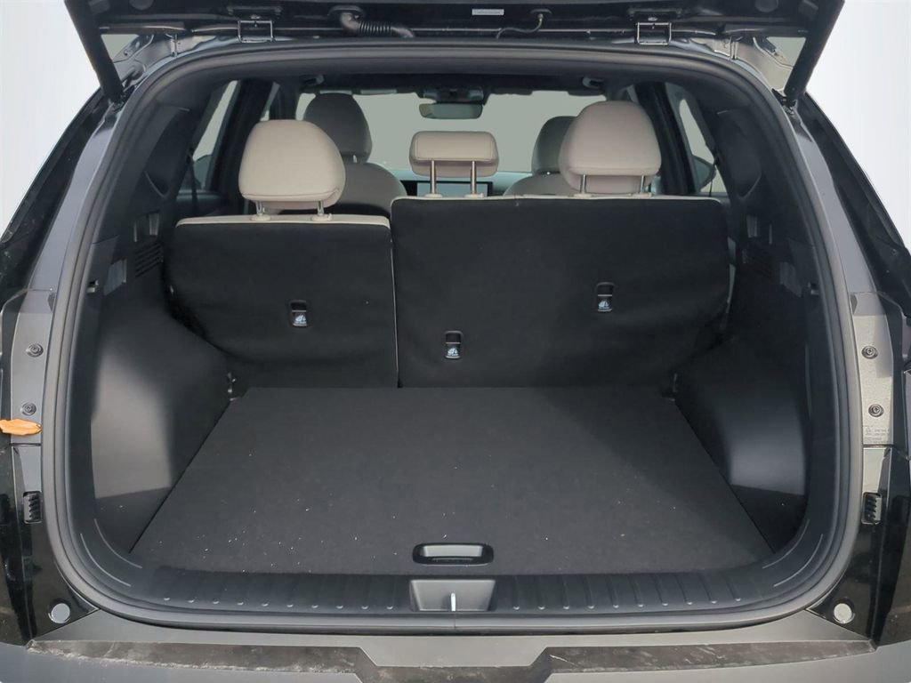 New 2026 Hyundai Tucson Limited image 14