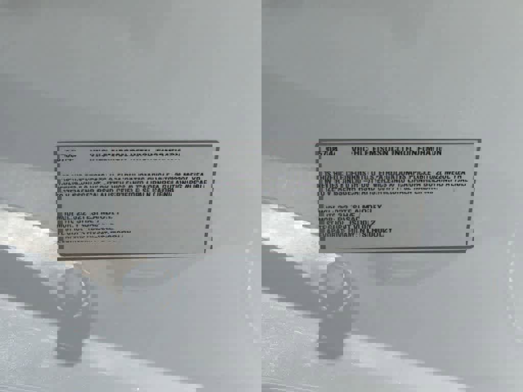 Used 2022 Tesla Model Y Long Range image 9