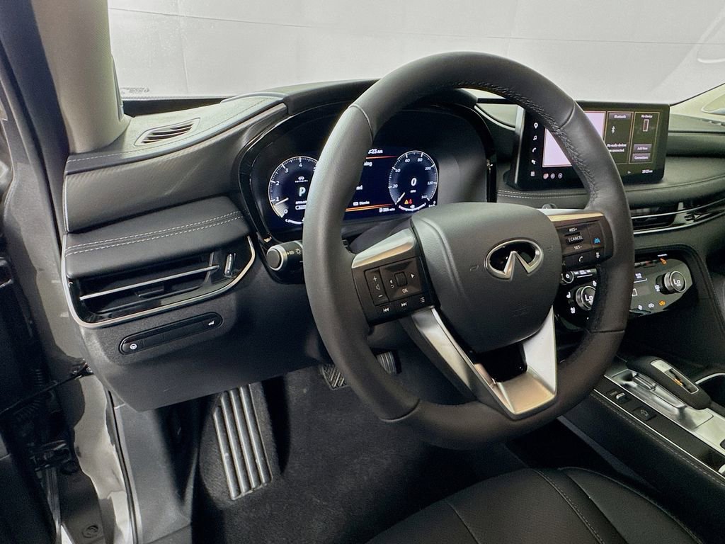 Certified 2026 INFINITI QX60 Luxe w/ Cargo Package AWD/4WD image 13
