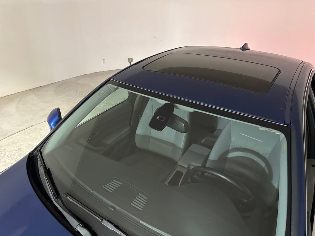 Used 2011 BMW 335i Sedan image 16