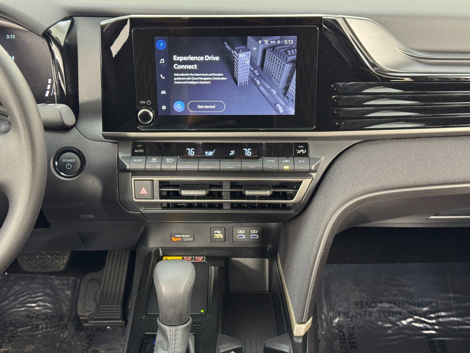 Used 2025 Toyota Camry LE image 22
