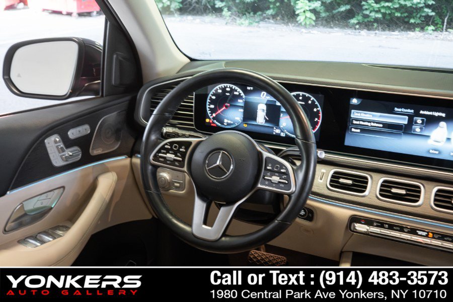 Used 2022 Mercedes-Benz GLE 350 4MATIC w/ Premium Package image 34