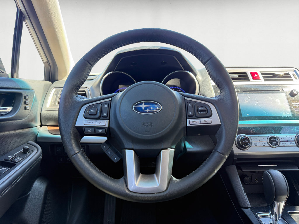 Used 2017 Subaru Outback 3.6R Limited AWD/4WD image 12