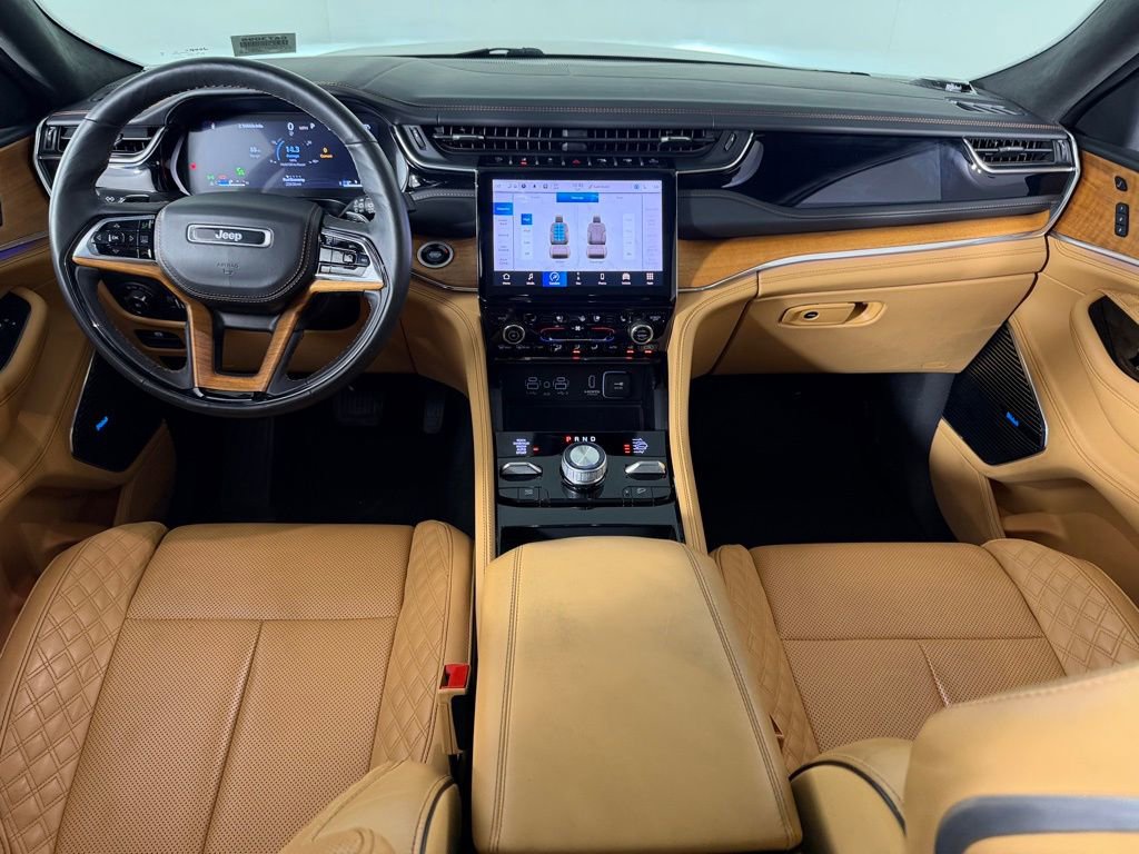 Certified 2024 Jeep Grand Cherokee L Summit AWD/4WD image 12