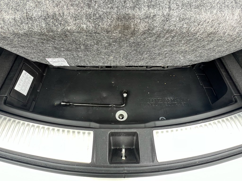 Used 2020 Acura MDX SH-AWD w/ Technology Package image 17