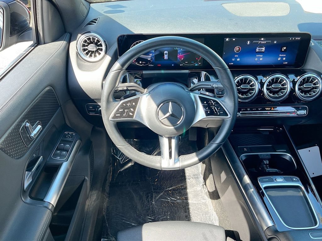 Used 2025 Mercedes-Benz GLA 250 image 21