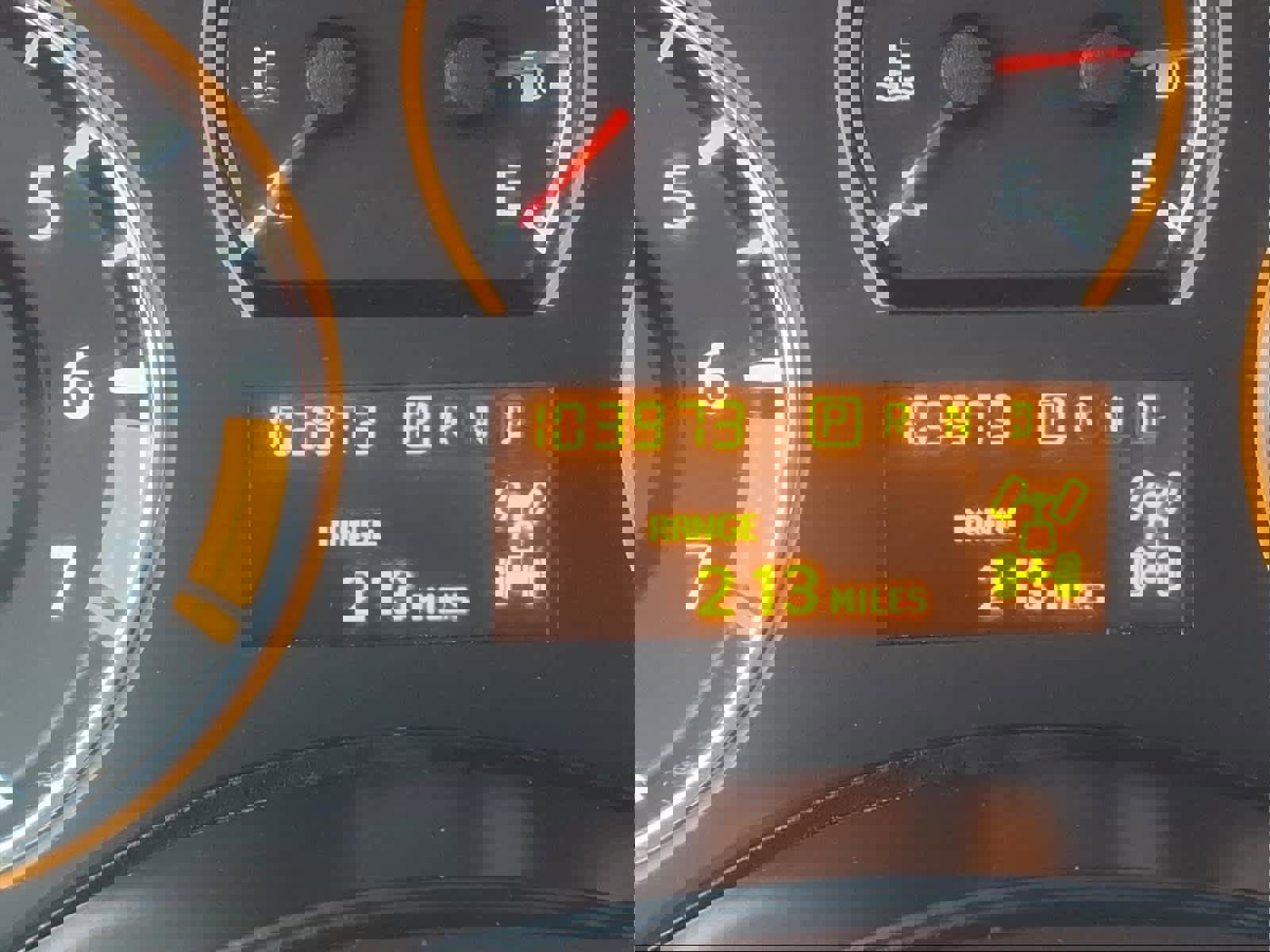 Used 2015 Nissan Armada Platinum w/ 2nd Row Captain Seat Package image 24