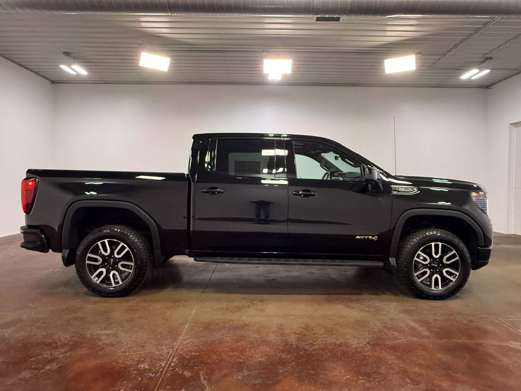 Used 2024 GMC Sierra 1500 AT4 w/ Technology Package image 23
