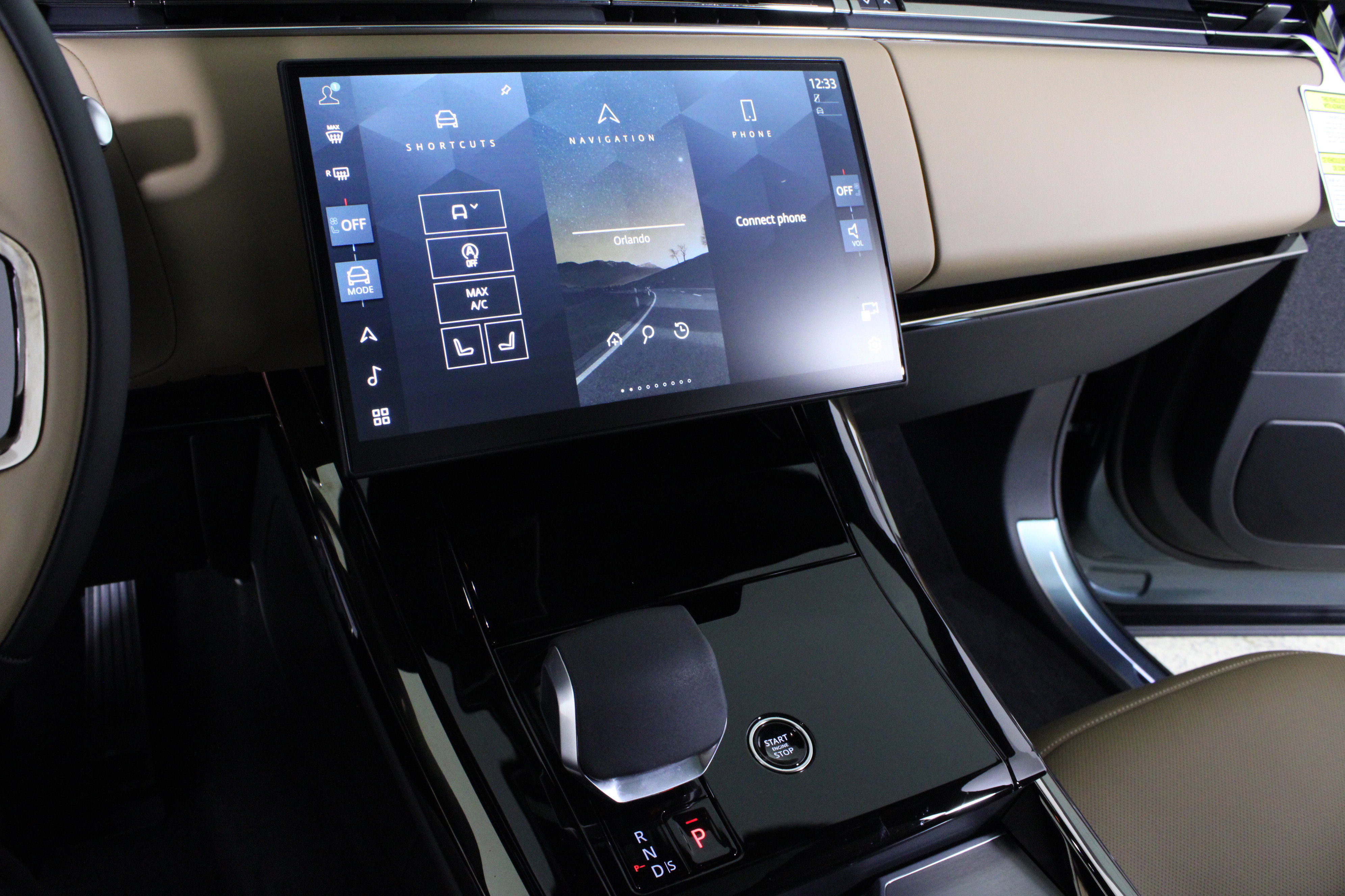 New 2026 Land Rover Range Rover Sport Dynamic SE image 19