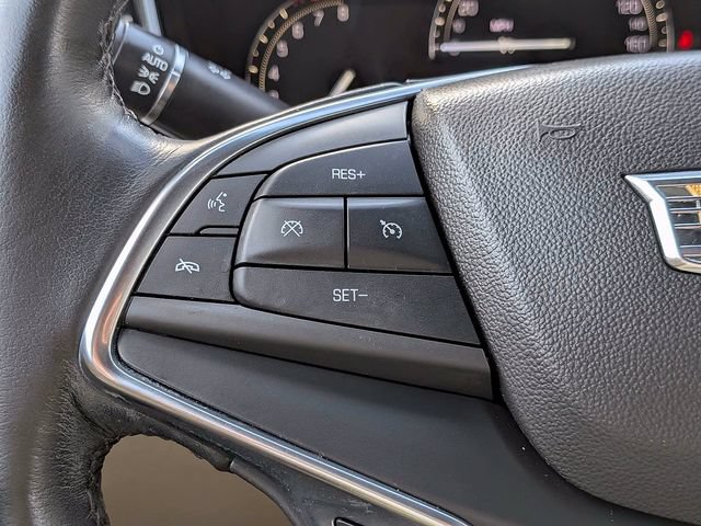 Used 2018 Cadillac XT5 Luxury w/ Driver Awareness Package FWD image 24