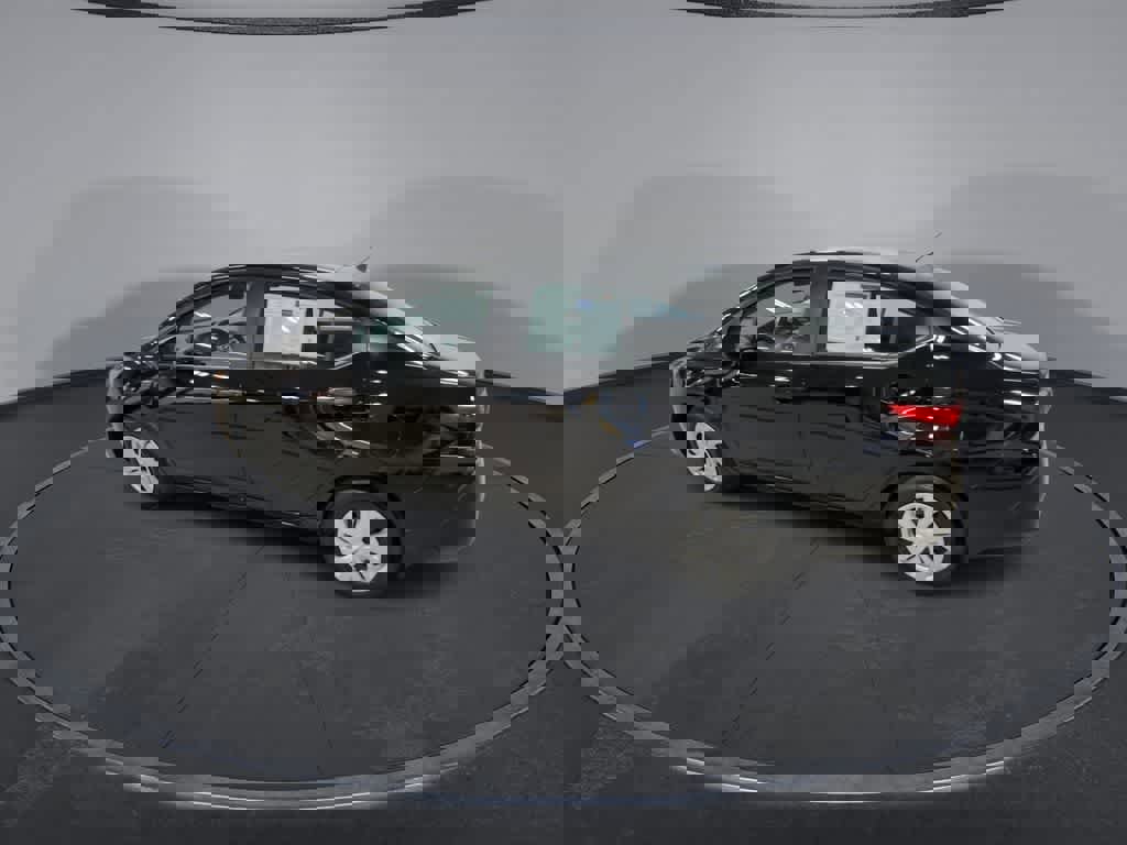 Used 2024 Nissan Versa S image 6