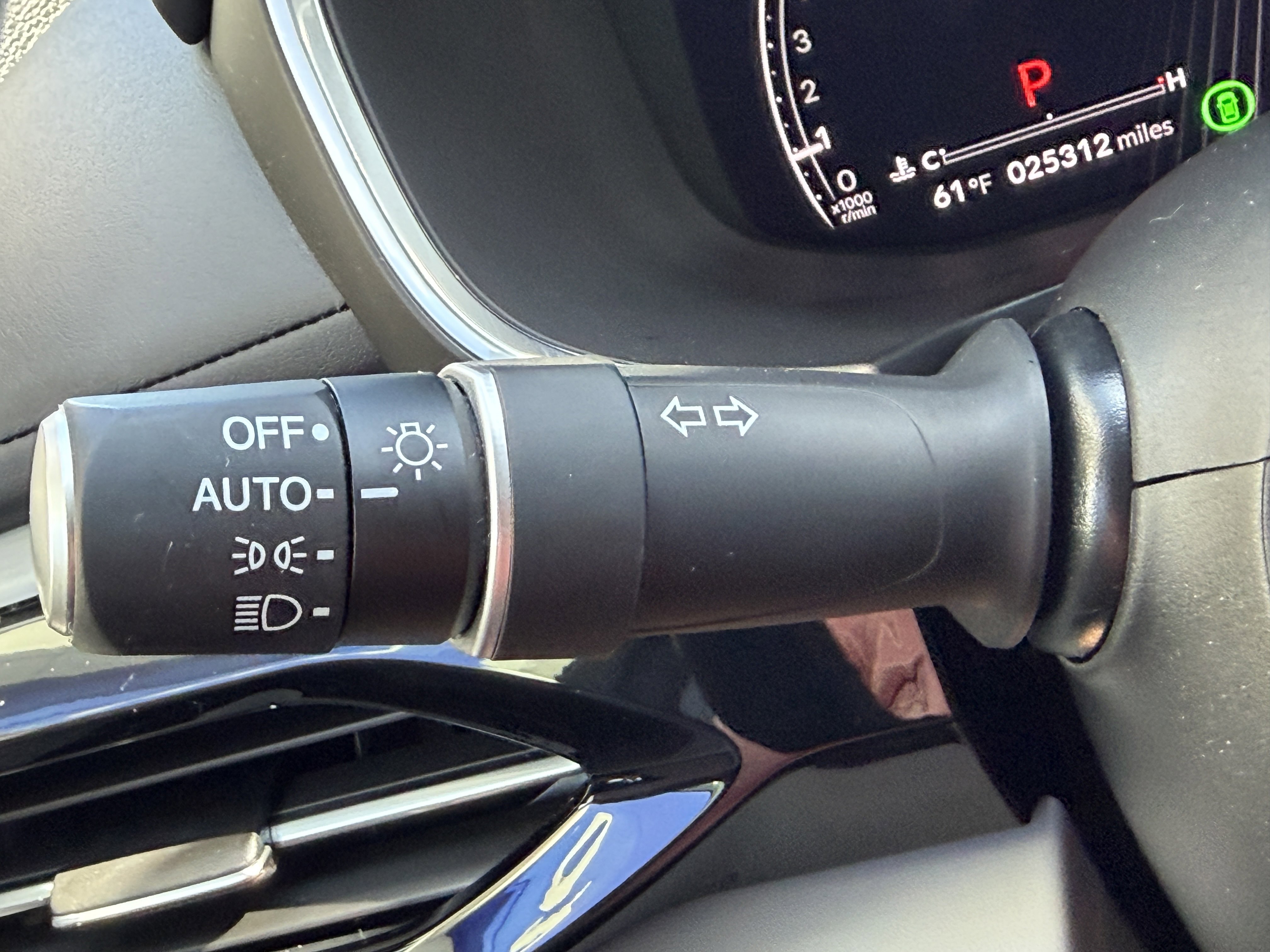 Used 2023 Acura MDX FWD w/ Technology Package image 28