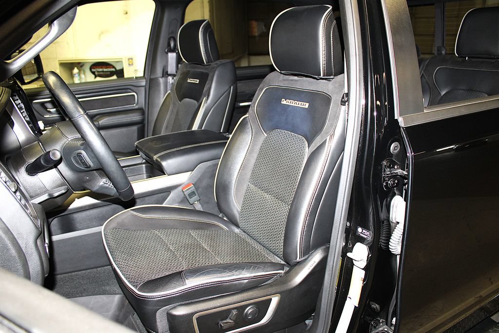 Used 2023 RAM 1500 Laramie AWD/4WD image 27