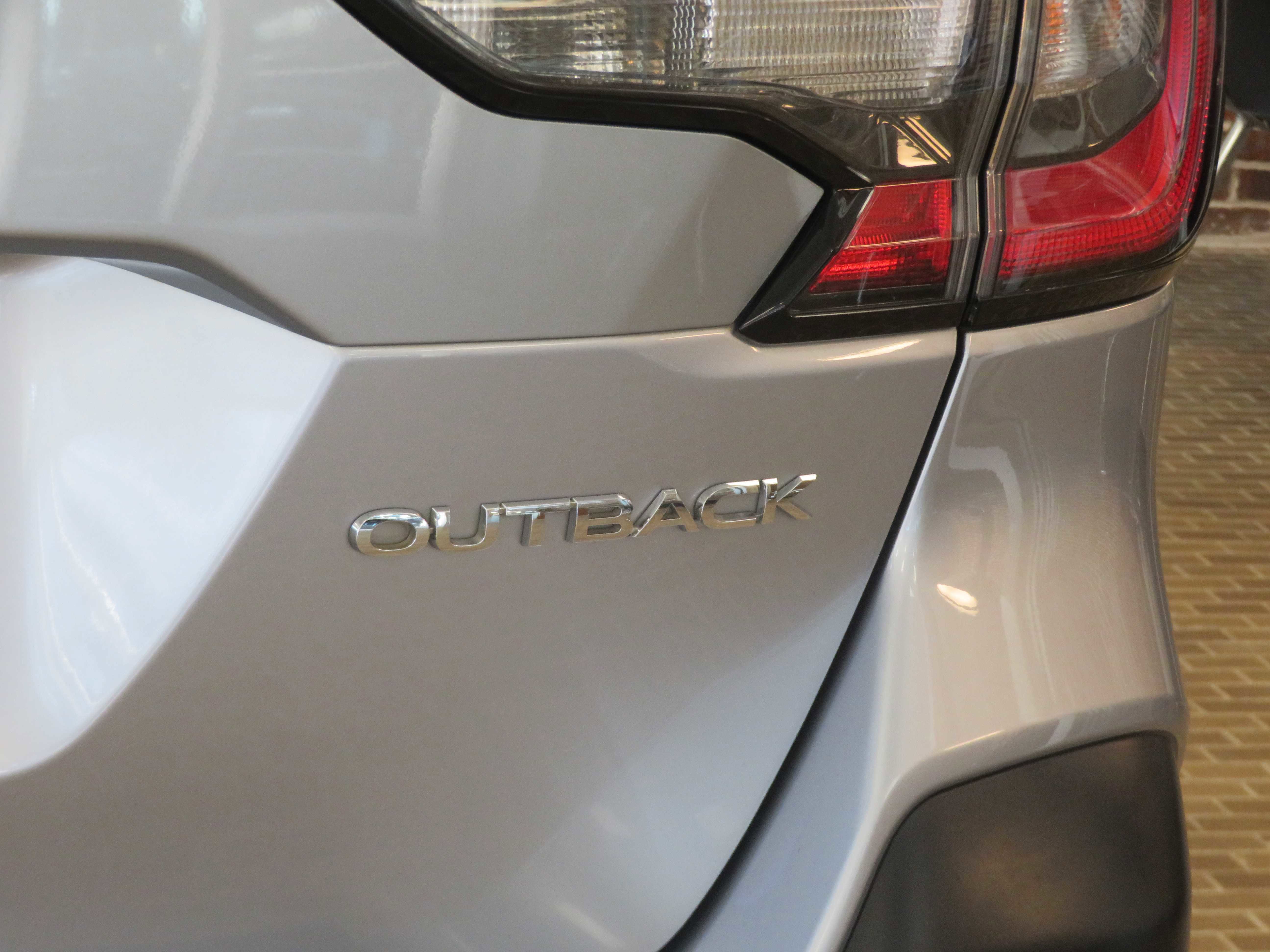 Used 2021 Subaru Outback Limited w/ Popular Package #2 AWD/4WD image 65