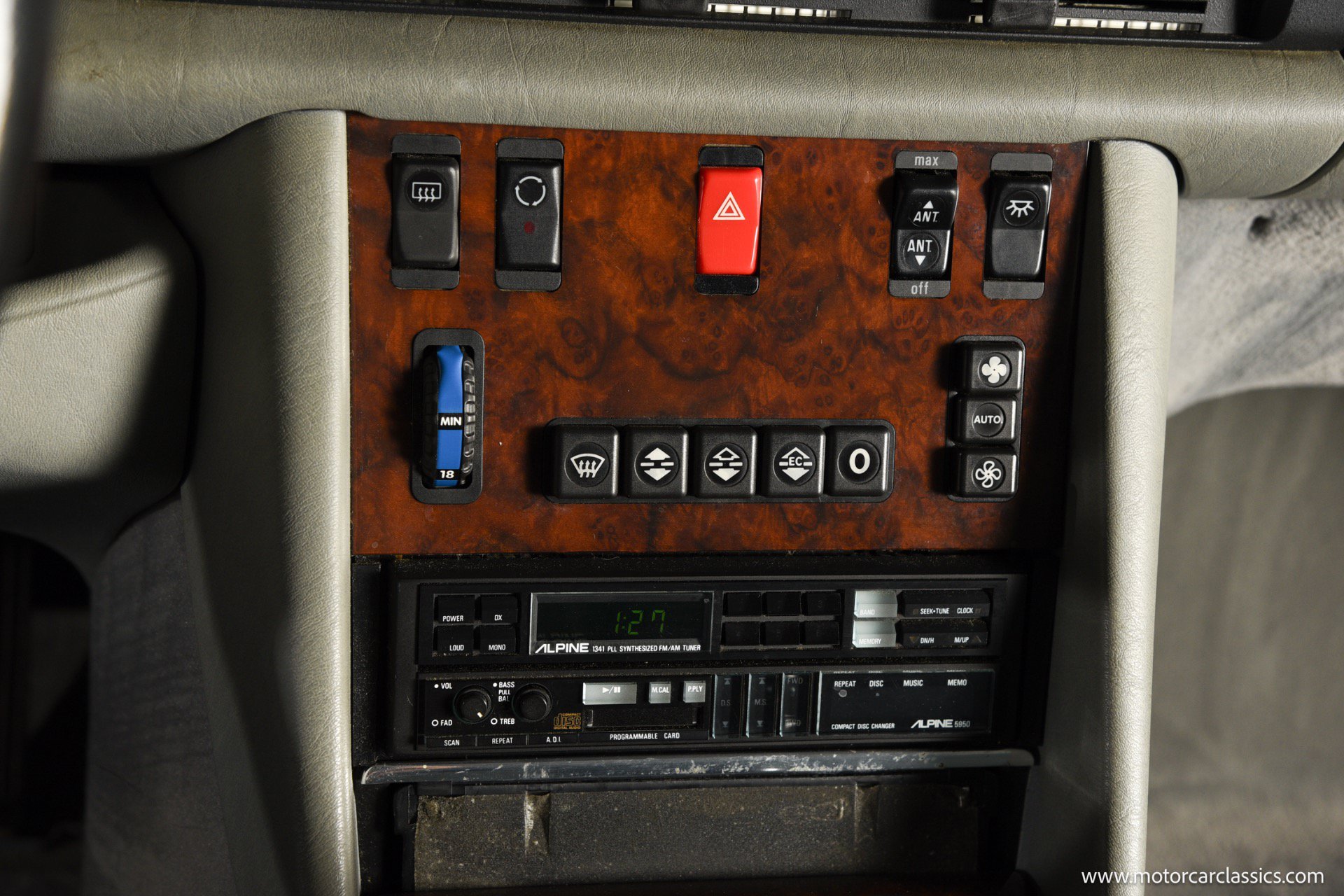 Used 1988 Mercedes-Benz 560 SEC image 34