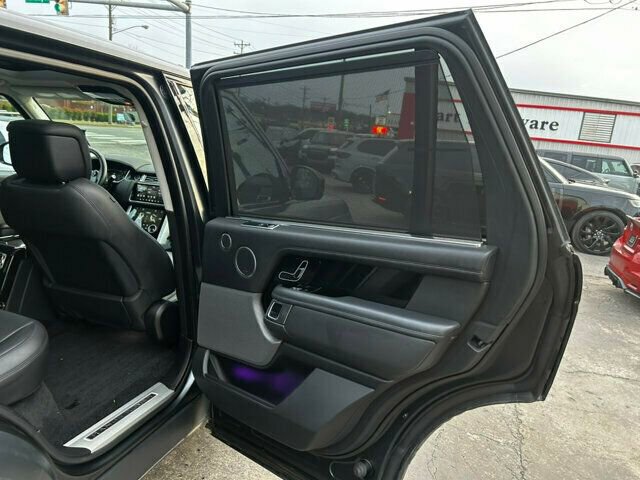 Used 2021 Land Rover Range Rover P525 Westminster Edition LWB image 17