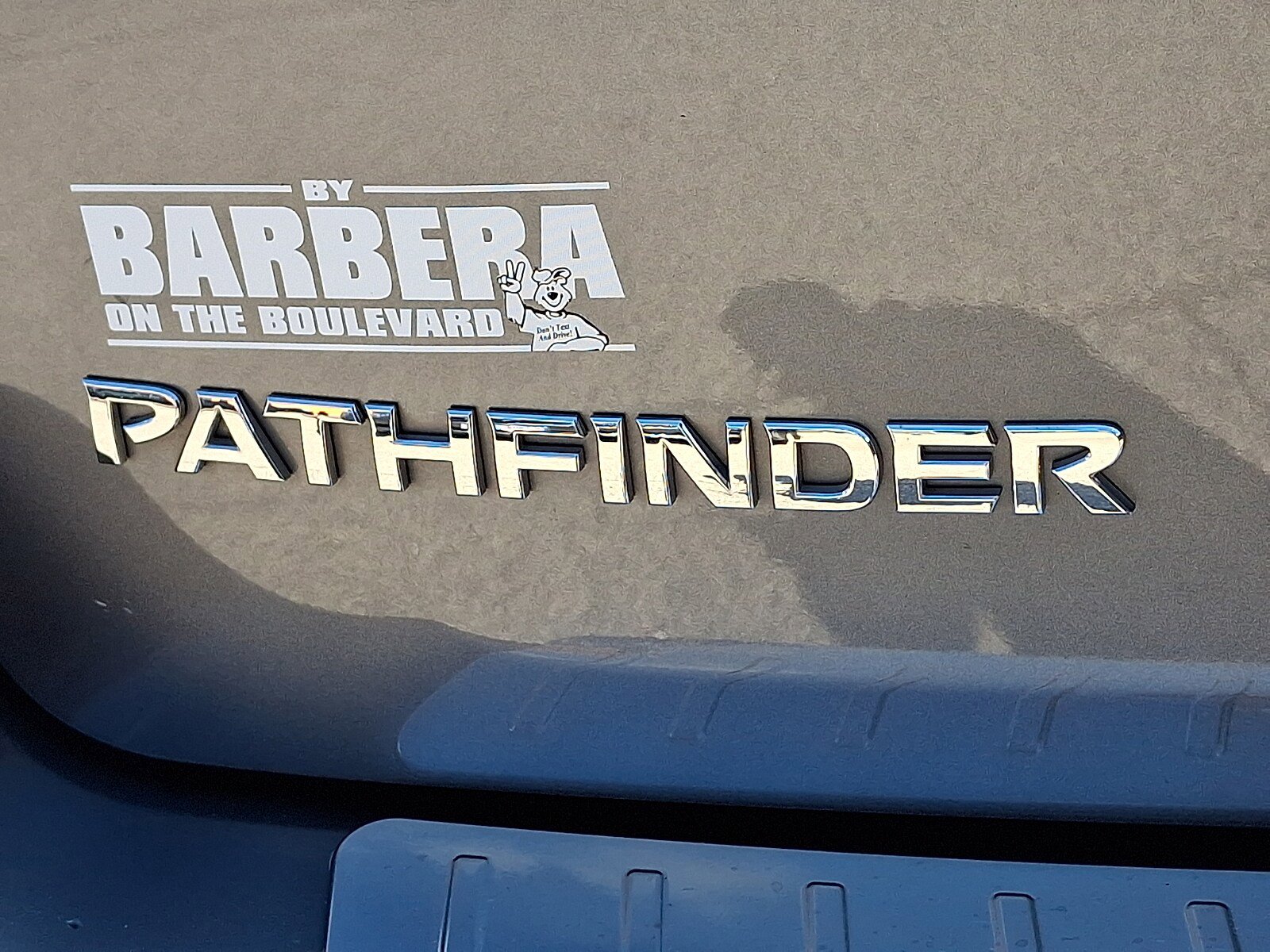 Used 2017 Nissan Pathfinder SL AWD/4WD image 31