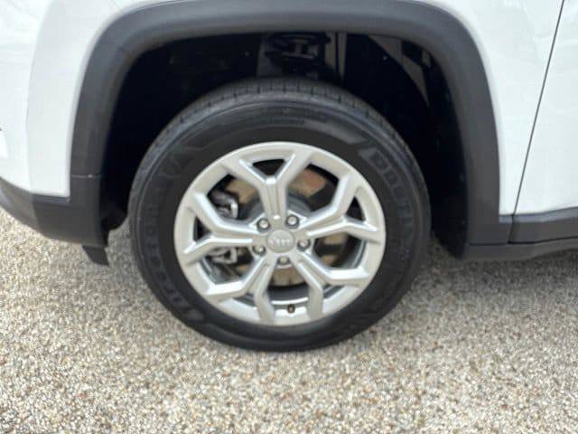 Certified 2024 Jeep Compass Sport AWD/4WD image 34