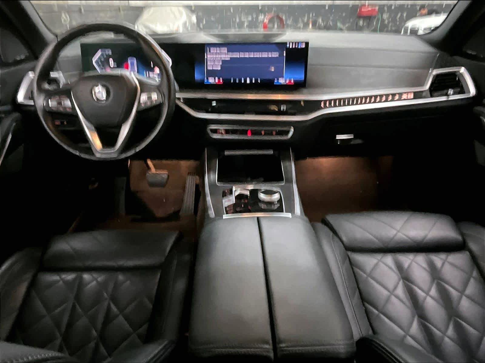 Used 2024 BMW X5 xDrive40i image 16