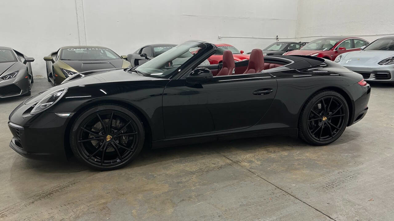 Used 2018 Porsche 911 Carrera image 18
