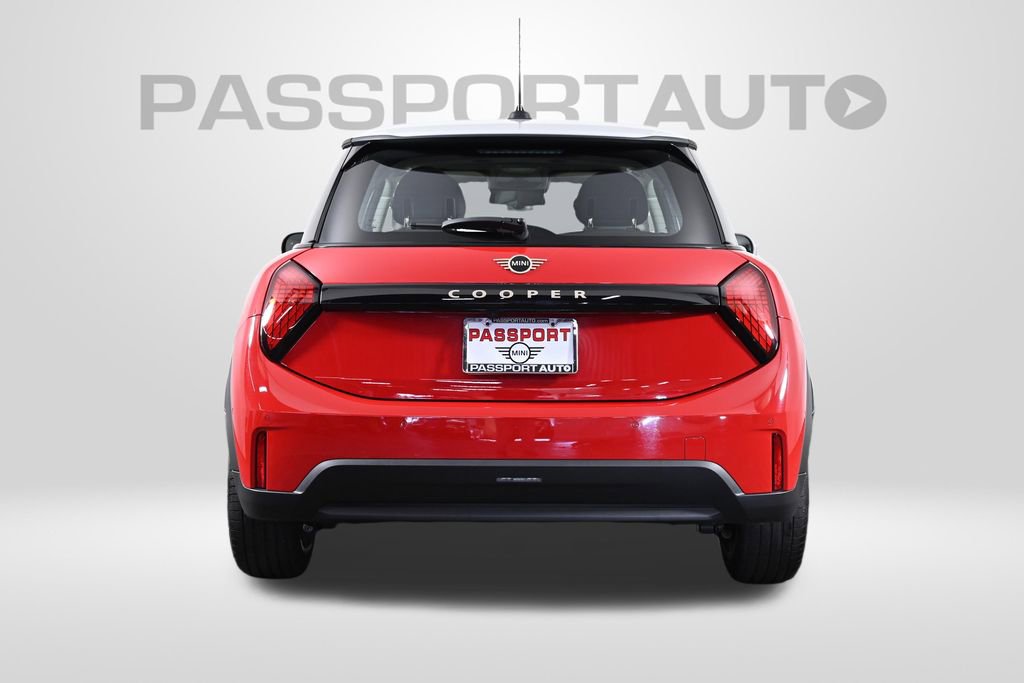 Certified 2025 MINI Cooper 2-Door Hardtop image 8