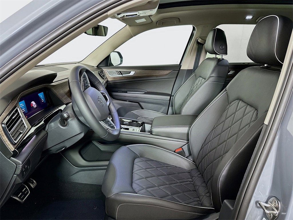 New 2026 Volkswagen Atlas SEL Premium R-Line image 8