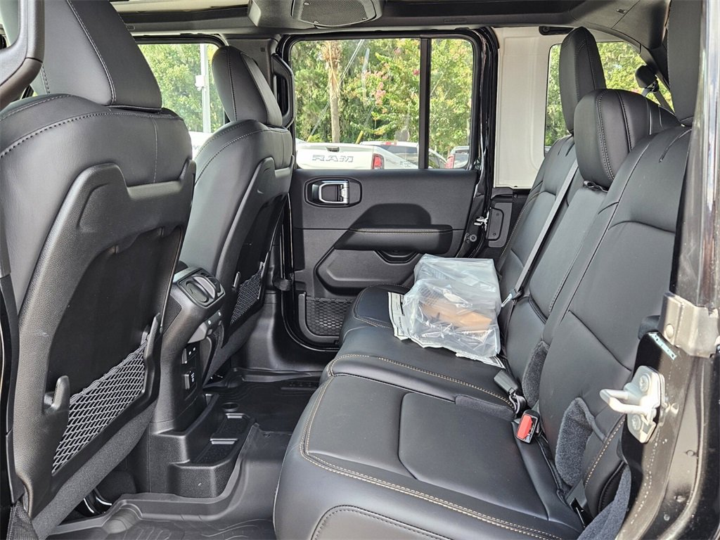 New 2025 Jeep Wrangler Rubicon 392 image 11