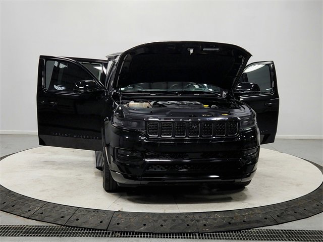 Used 2024 Jeep Grand Wagoneer Series II w/ Quick Order Packagew 28T image 10