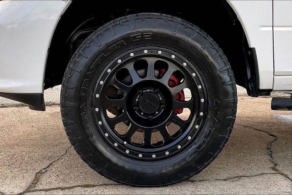 Used 2014 RAM 1500 Express RWD image 34