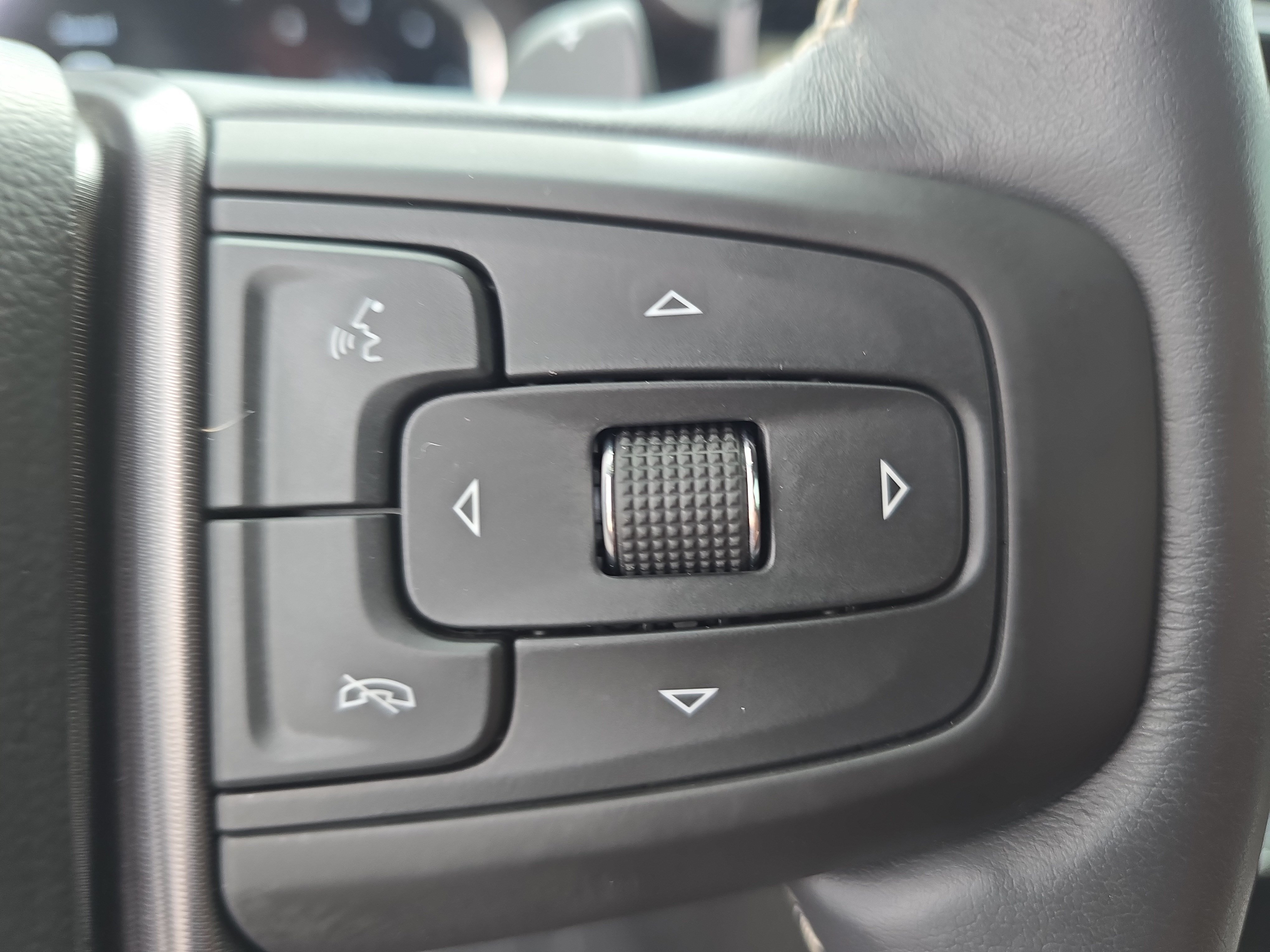 Used 2024 GMC Sierra 1500 Denali Ultimate AWD/4WD image 19