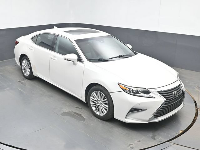 Used 2016 Lexus ES 350 w/ Premium Package w/Wood Trim FWD image 13