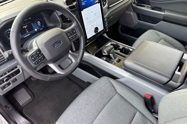 Used 2024 Ford F150 Lightning Flash image 10