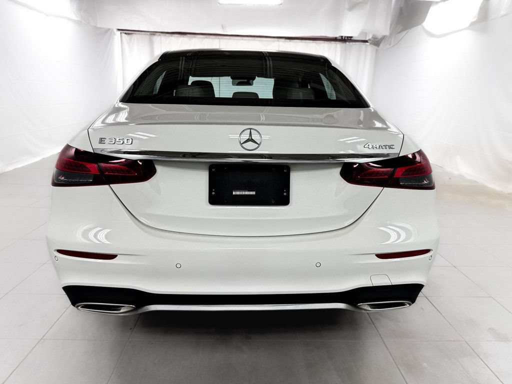 Used 2021 Mercedes-Benz E 350 4MATIC Sedan image 5