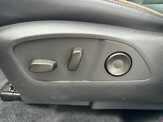 Used 2024 GMC Acadia AT4 w/ LPO, Floor Liner Package image 25