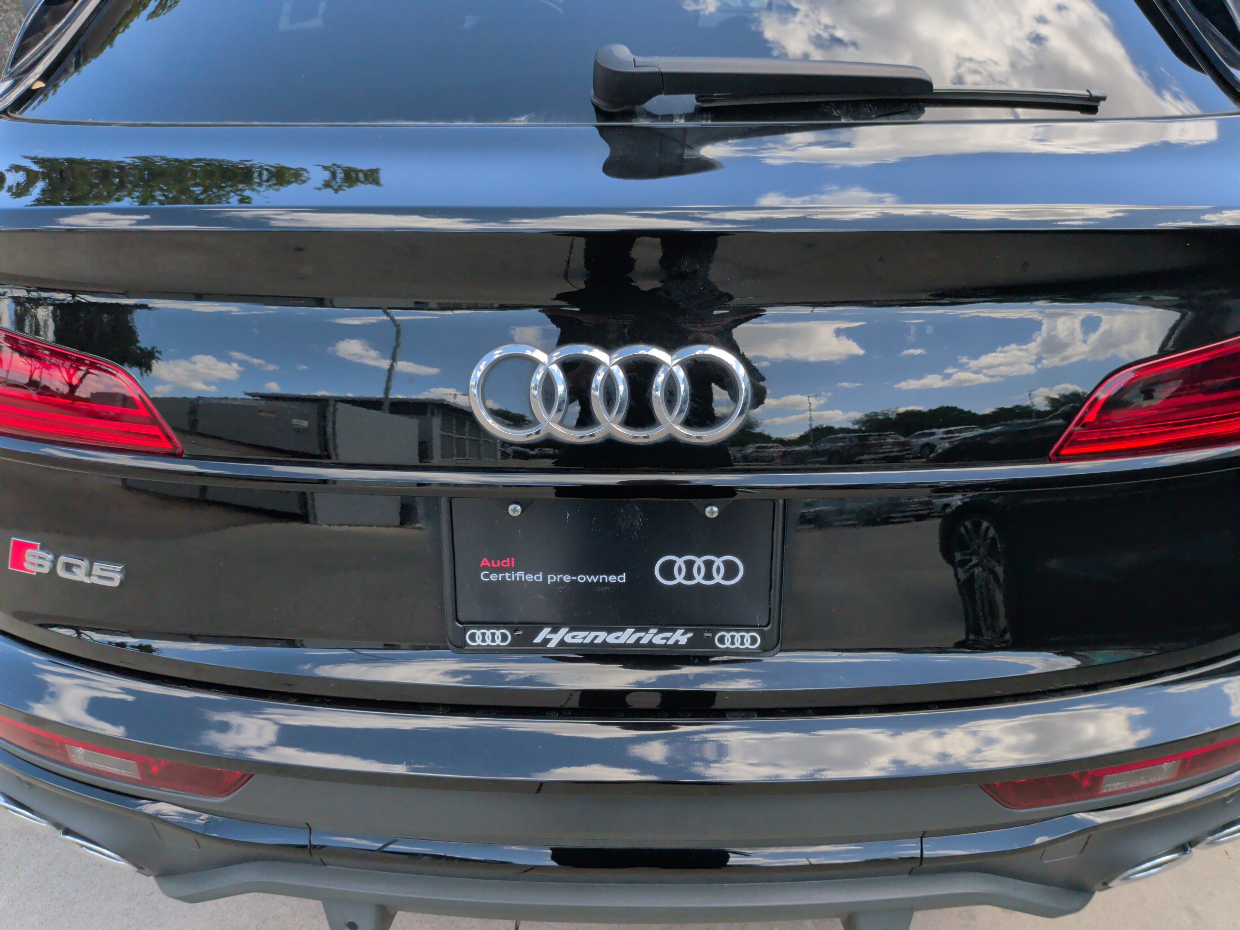 Certified 2024 Audi SQ5 Prestige w/ Prestige Package AWD/4WD image 38