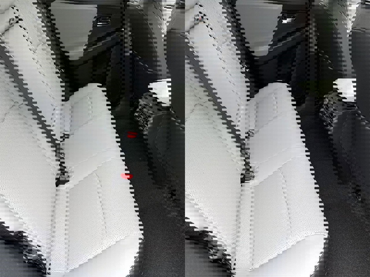 New 2026 Subaru Solterra Premium image 9