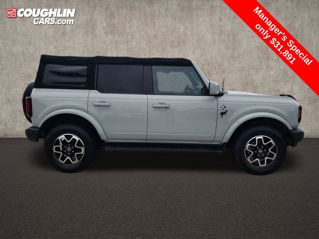 Used 2022 Ford Bronco Outer Banks AWD/4WD image 6