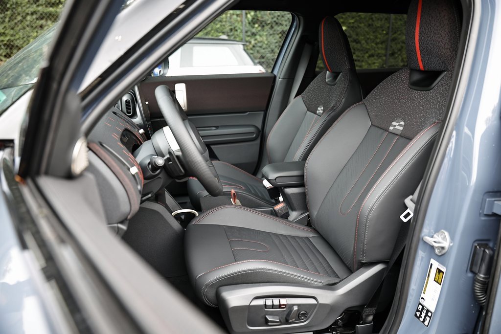 New 2026 MINI Cooper Countryman John Cooper Works w/ Comfort Package Max image 36