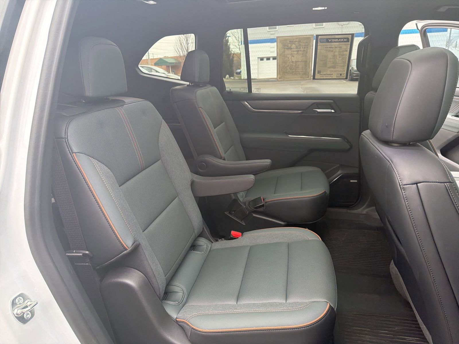 Certified 2024 GMC Acadia AT4 w/ Luxury Package image 30