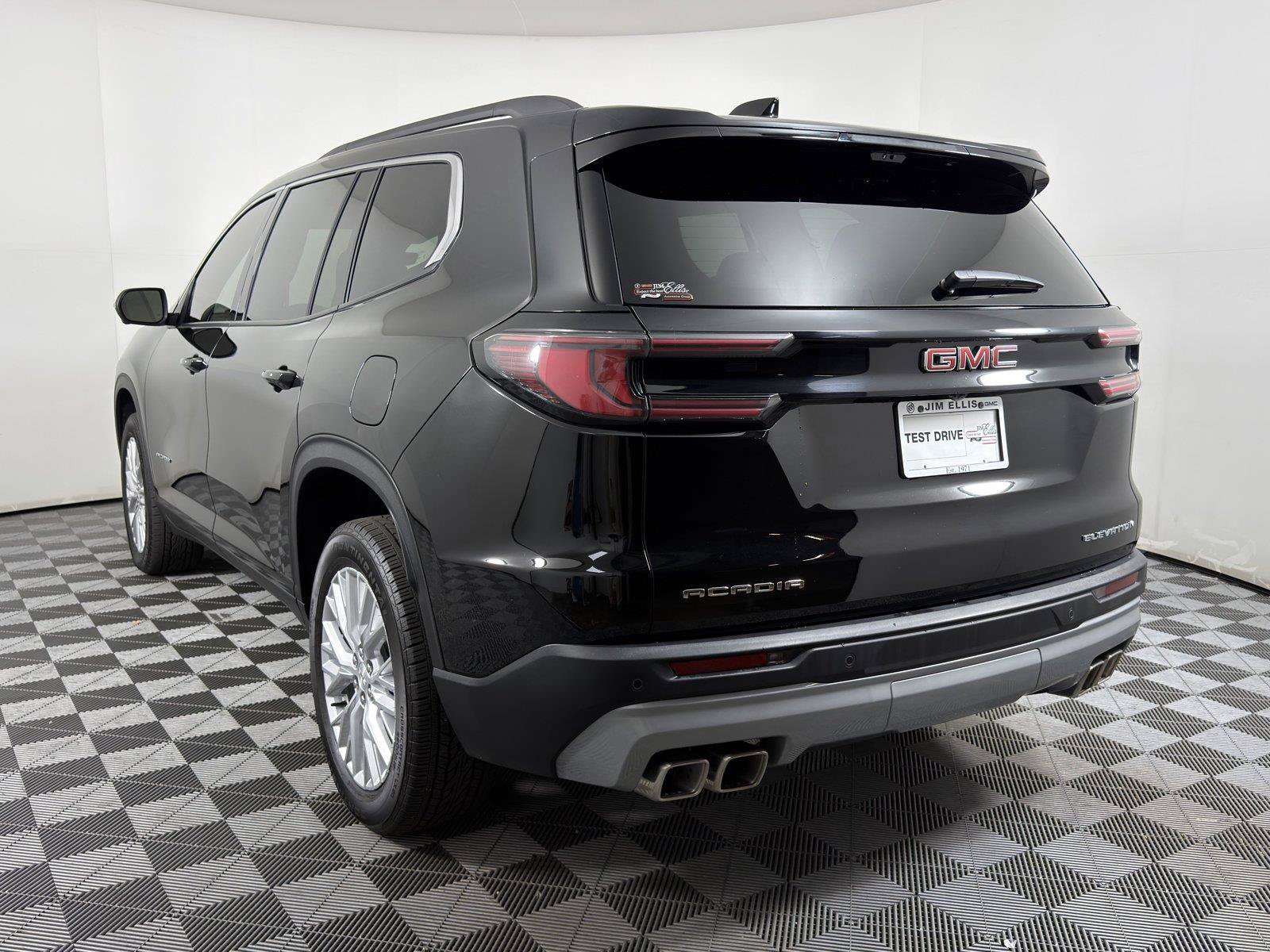 New 2026 GMC Acadia Elevation w/ Elevation Premium Package FWD image 4