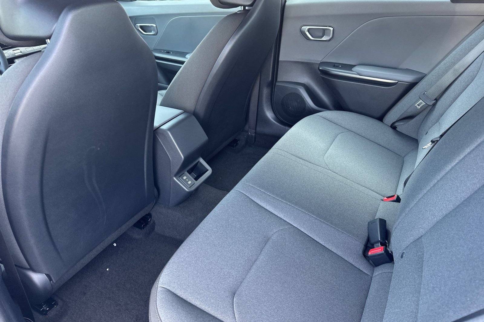 New 2026 Kia K4 FWD image 12