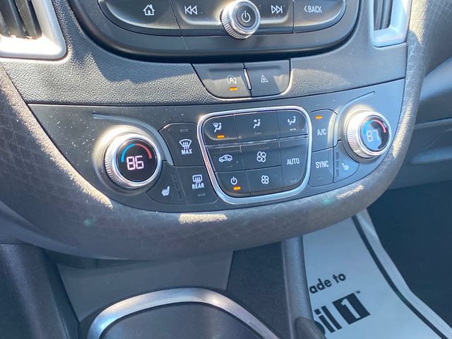 Used 2023 Chevrolet Malibu LT FWD image 11