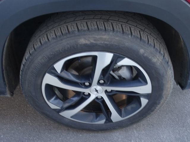 Used 2024 Chevrolet Trax RS image 17