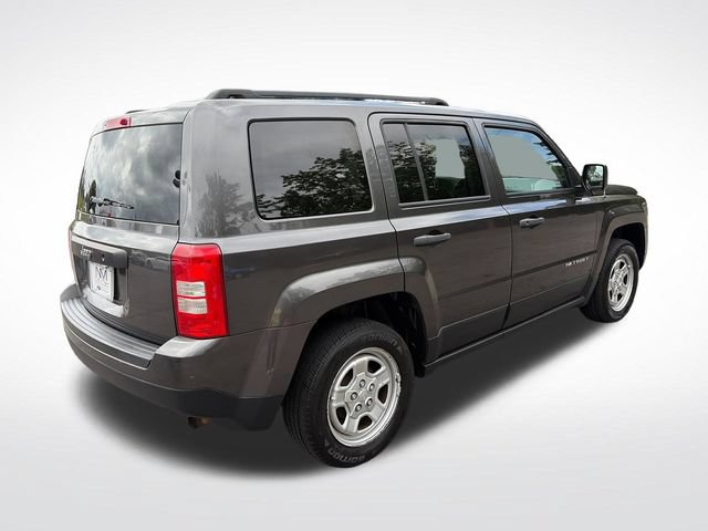 Used 2016 Jeep Patriot Sport FWD image 8