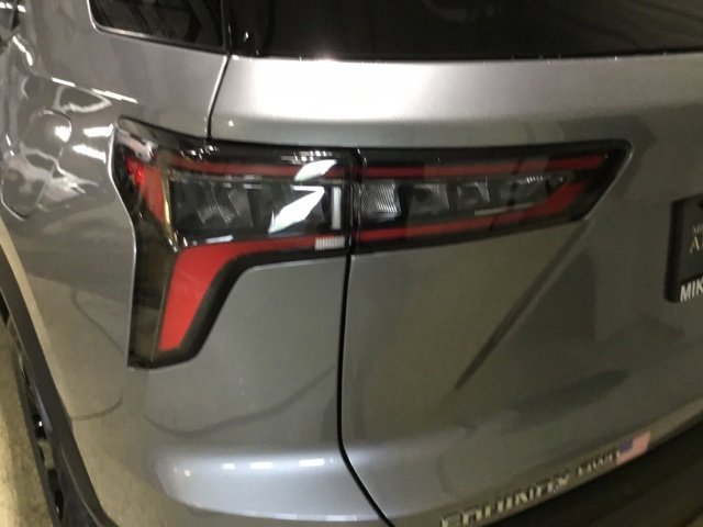 New 2026 Chevrolet Equinox LT w/ Convenience Package II image 16